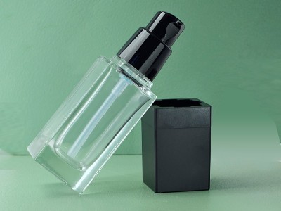 廠家定製香水噴霧瓶 玻璃乳液分裝瓶
